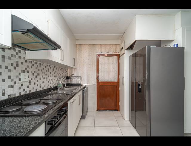 3 BEDROOM TOWNHOUSE TO LET IN UMGENI PARK